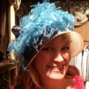 Meet your Posher, Leah